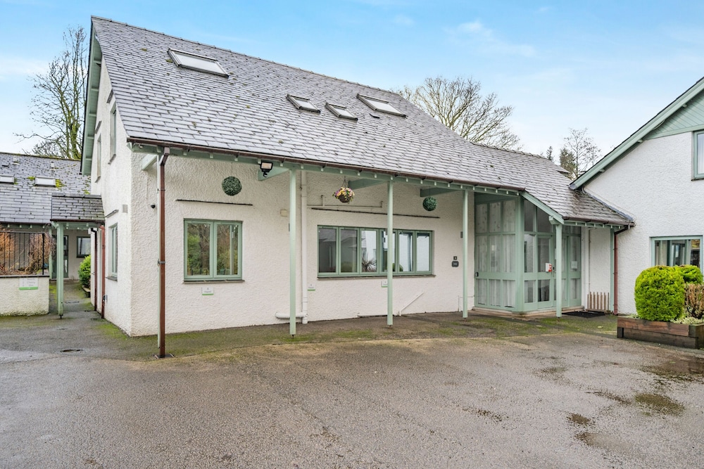 Hazel - Woodland Cottages