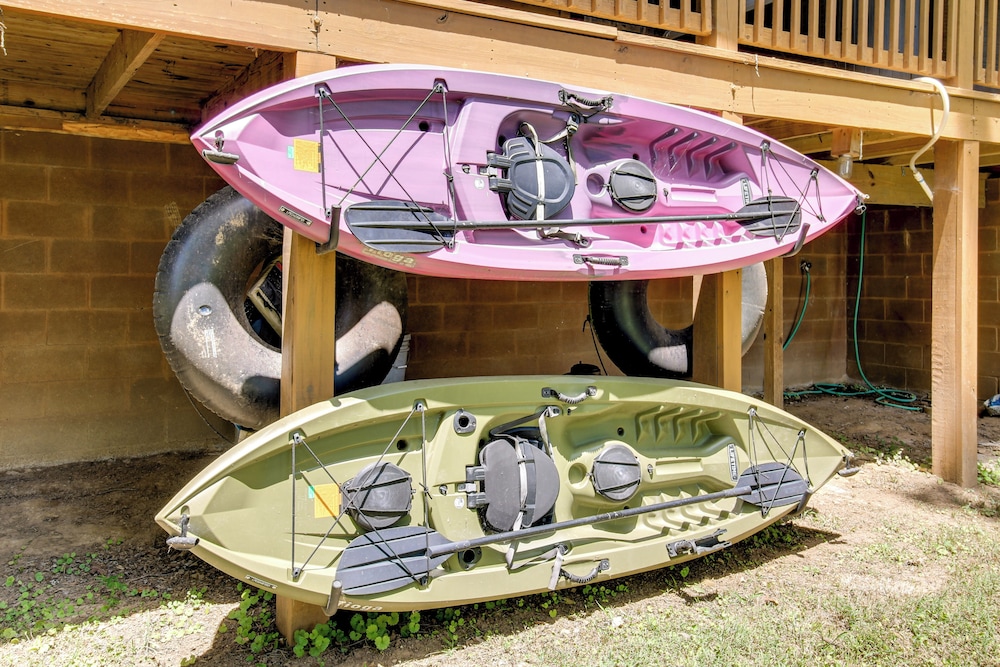Dock & Hot Tub: Tennessee River Cabin Getaway