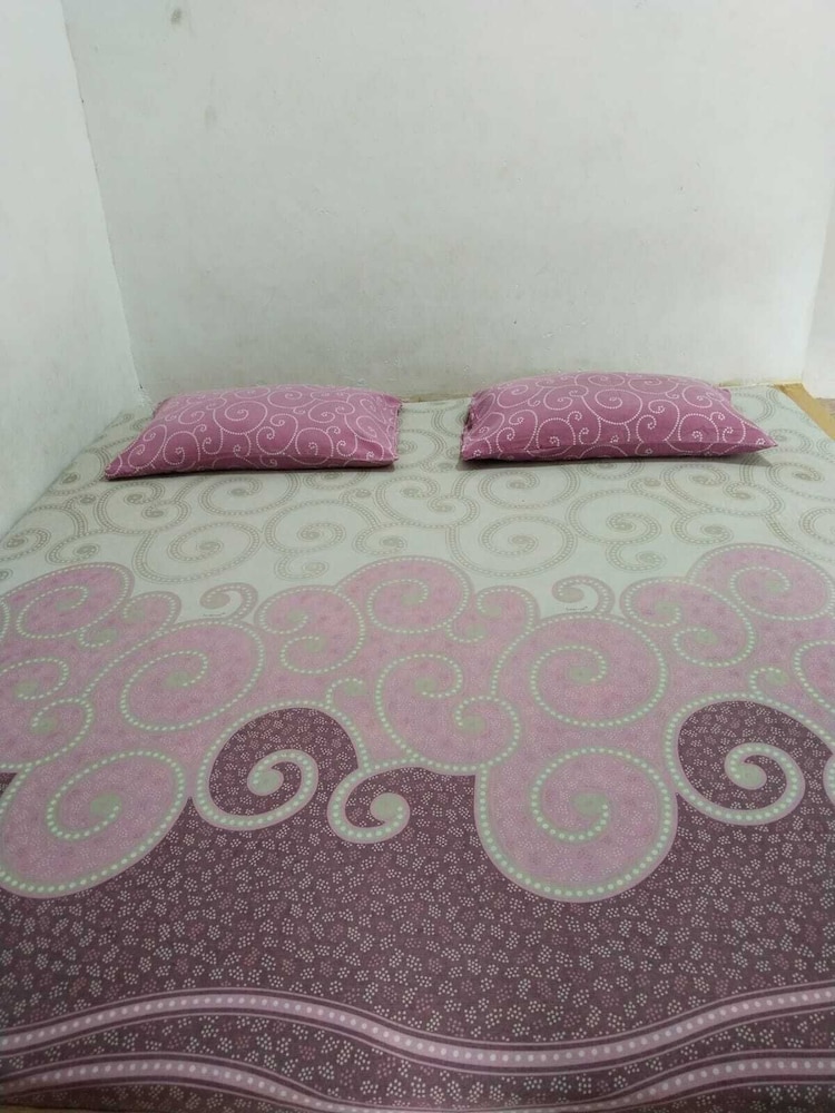 Riswan Guest House