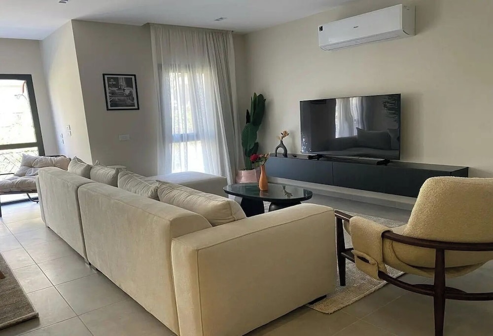 Happy Apartment Hotel