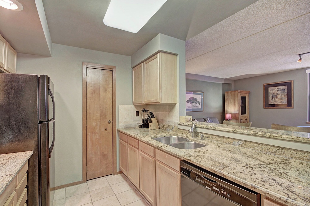 SkyRun Vacation Homes - Copper Mountain Resort