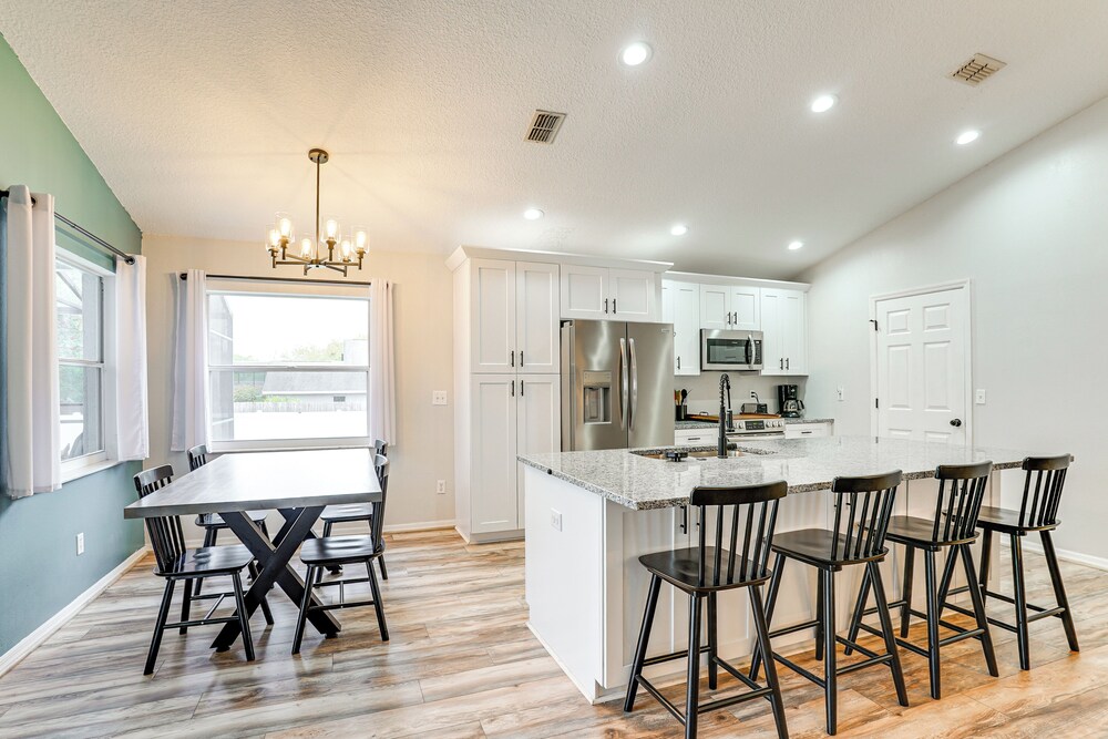 Disney World Family Retreat w/ Private Pool!