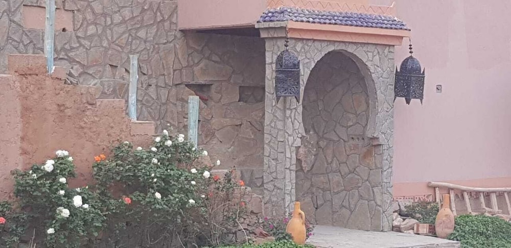 Riad Bleu Afriqua view 3