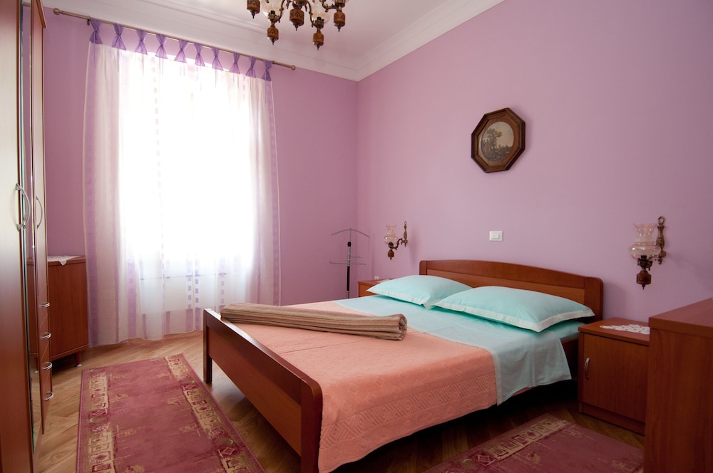Villa Salona — photo 5