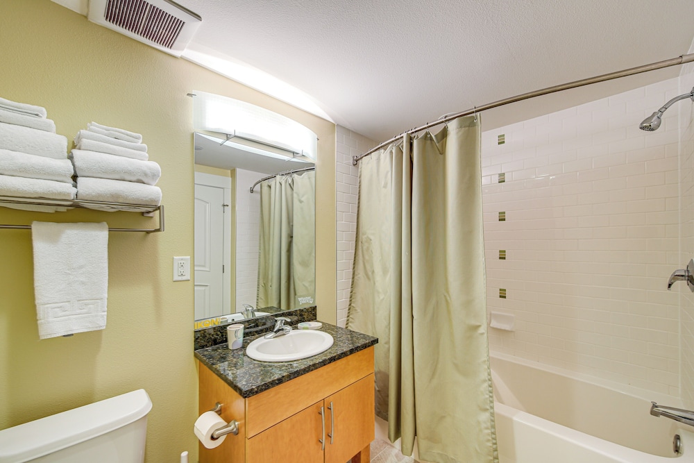 100 Steps to Gondola: Cozy Winter Park Condo!