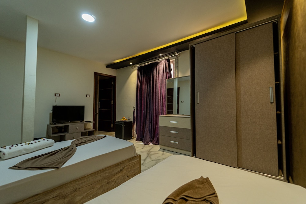 Photo 54