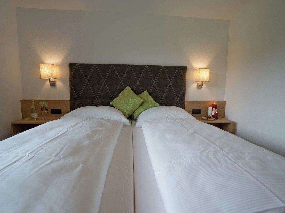 Holiday Flat Near Four ski Lifts in Mayrhofen view 4