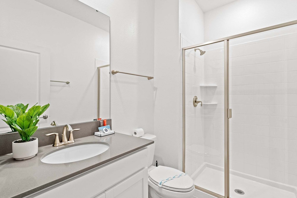 Special 4bedroom TH w Private Pool Next to Disney