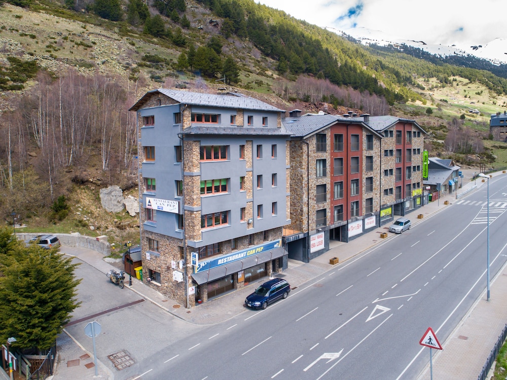 Can Pep Apartments