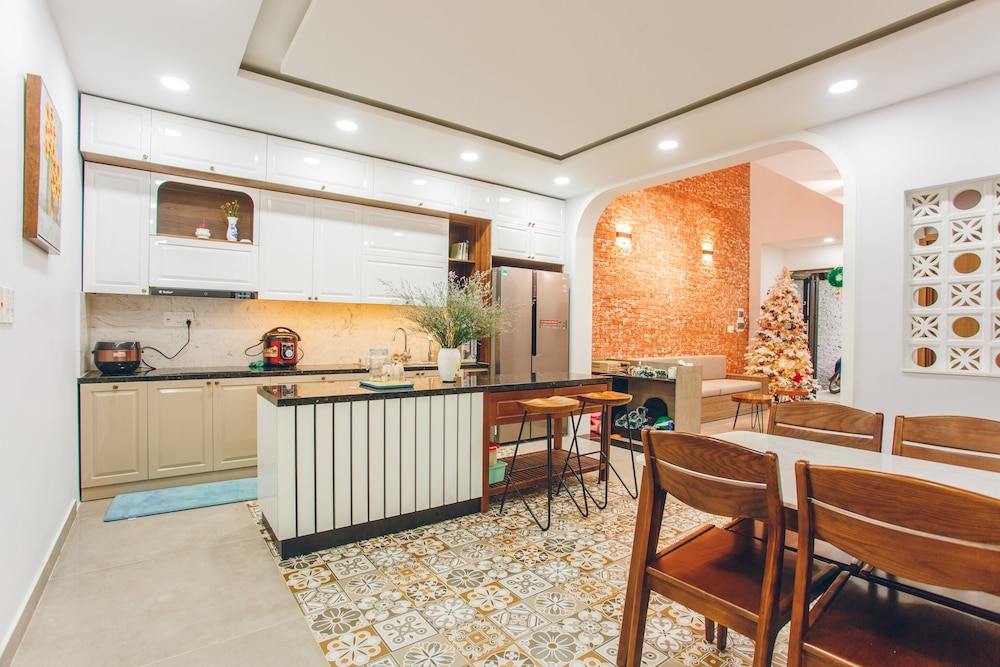 Hoi An Vacations - LaSanta Villa - Property Image 1