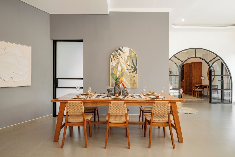 Villa Hamal by DVH Luxe Retreats 2BR