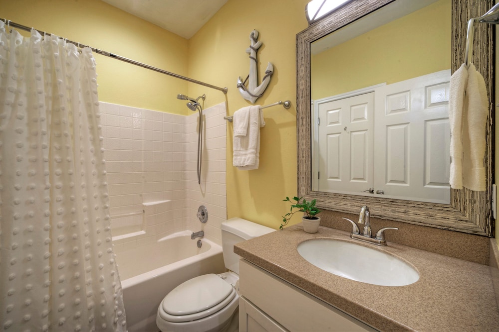 The Costa Bahia Condos by AvantStay – Pristine Comfort Near Port Aransas Beach