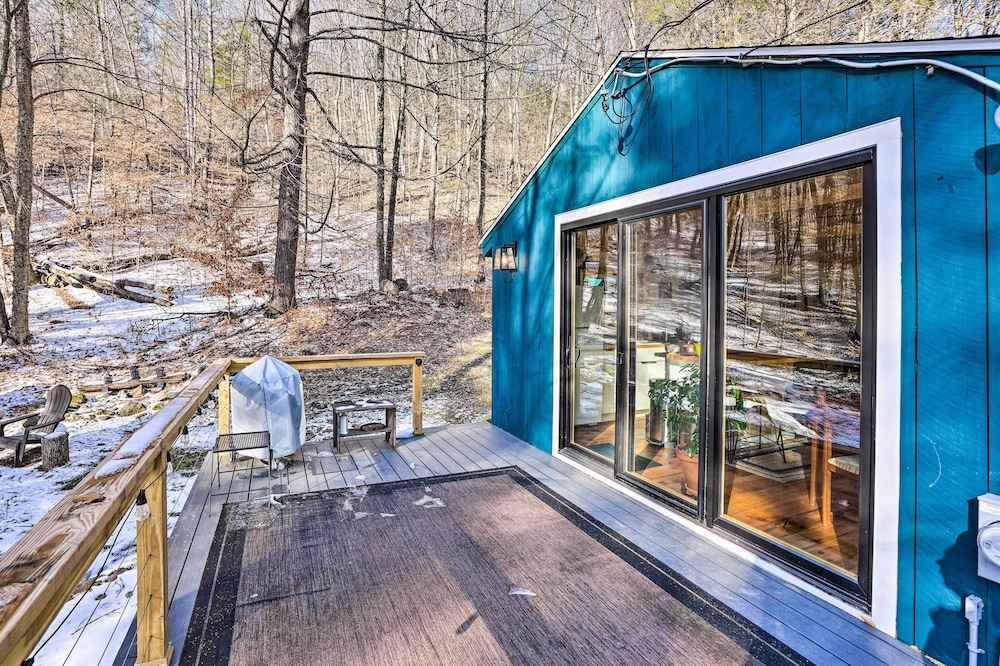 Brattleboro Vacations - Cozy Falls Brook Cabin: Hike  Swim On-site! - Property Image 13