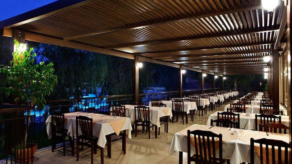Champion Holiday Village - All Inclusive