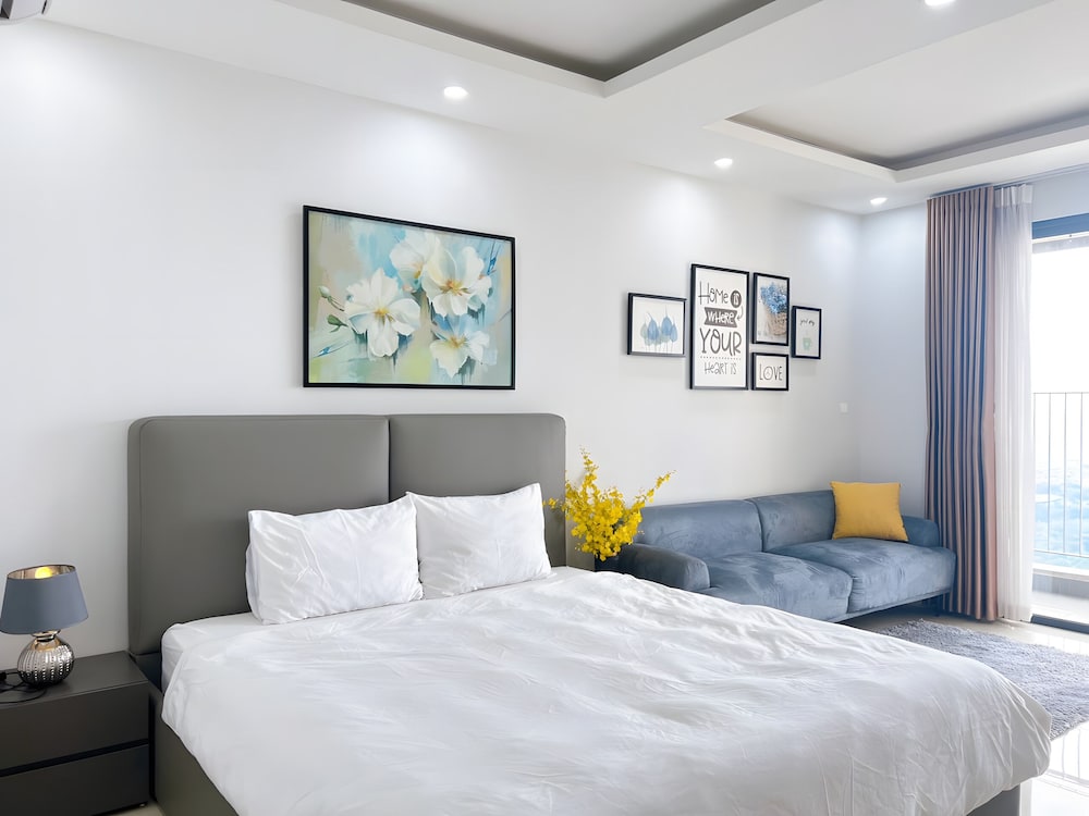 TIL Vinhomes D'capitale Elegance Suites