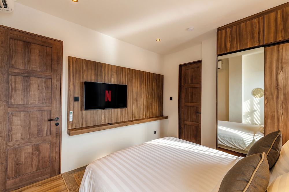 Avanya Apartments by Pertama Management