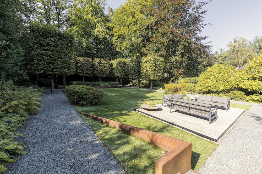 The Glass Manor