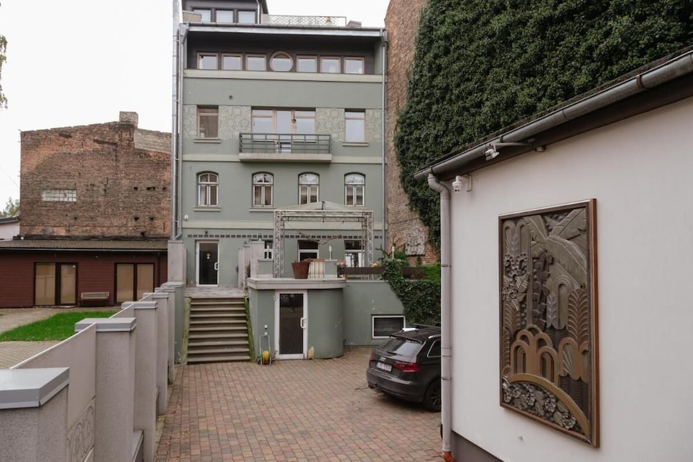 The Pearl Riga Apartment With Garden View
