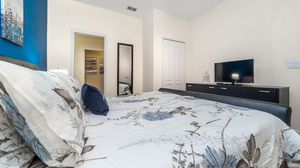 Championsgate Resort 4 Bedroom Private Pool Home 4 Home