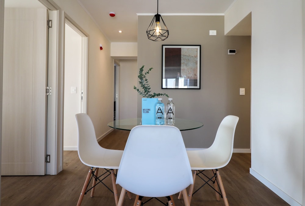 w Divine 3BR w Balcony Near Larcomar