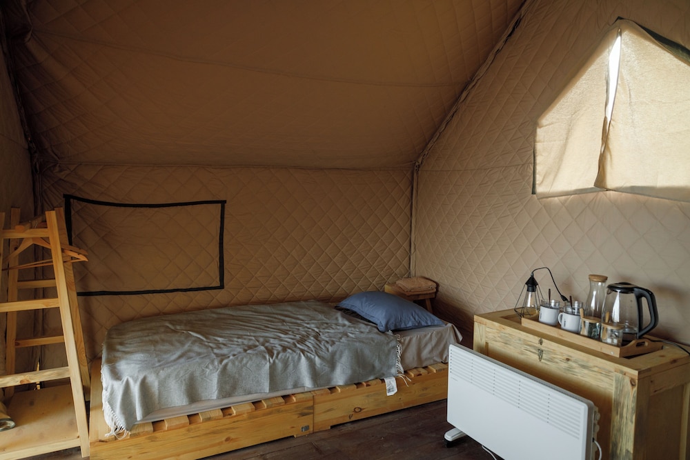 Charyn Canyon Camp