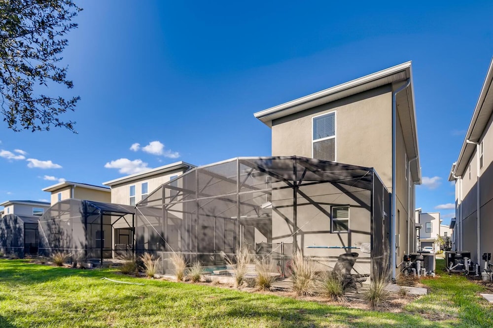 2773 BD - 5Bd Home With Private Pool 14 Guests view 5
