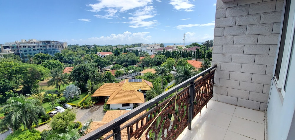 Luxury Residence with Ocean View in Masaki