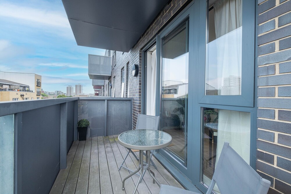 Bovet 3 Bedroom 1 Bathroom Apartment