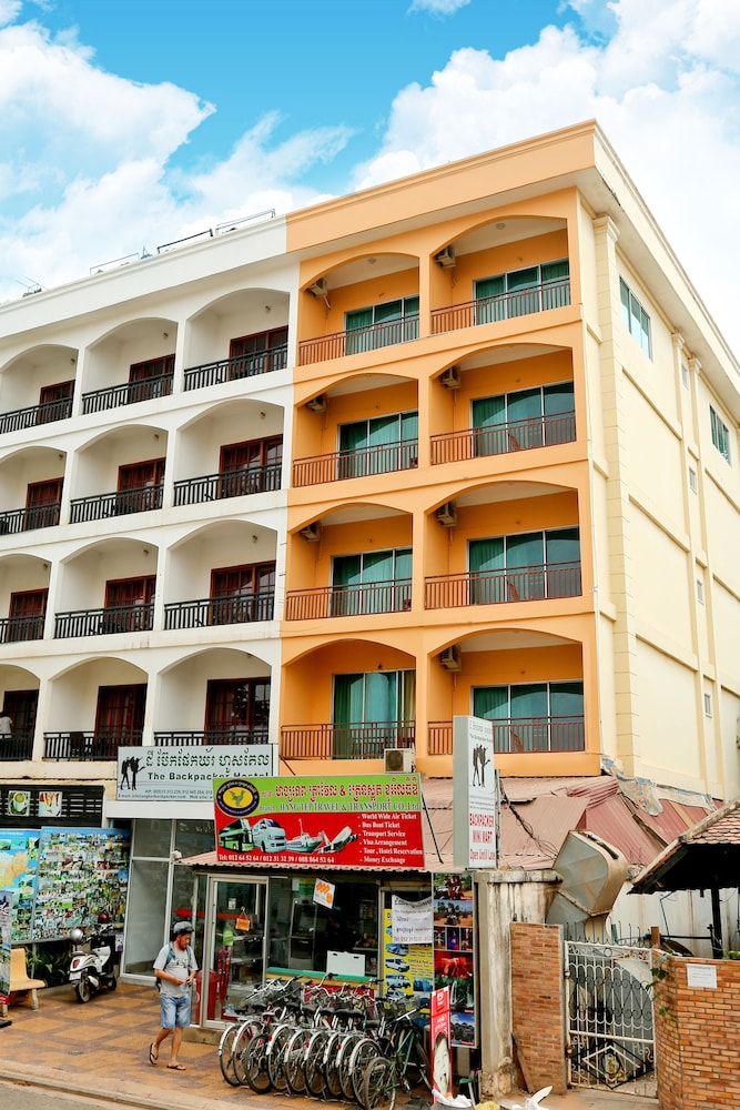 Hang Tep Hostel