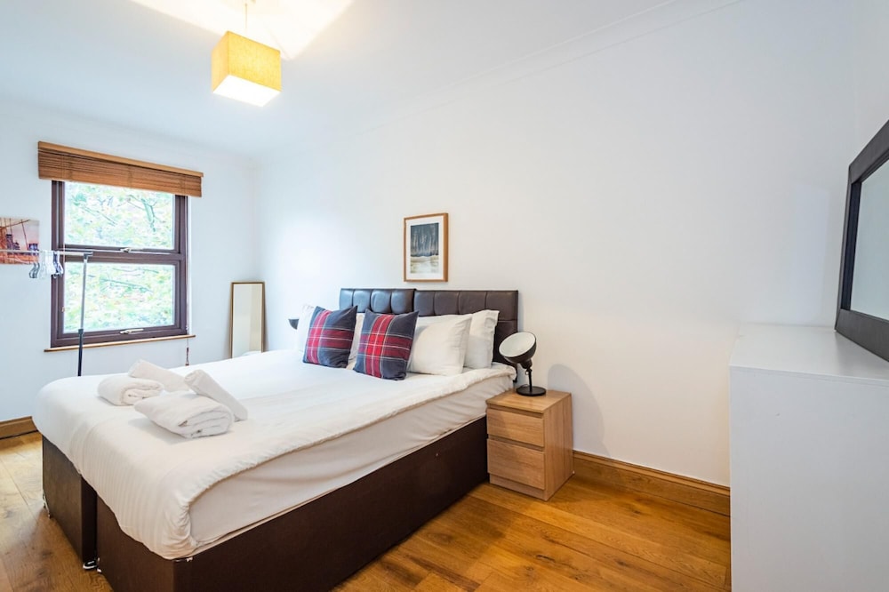 London 2 Bed Apartment With Free Wifi