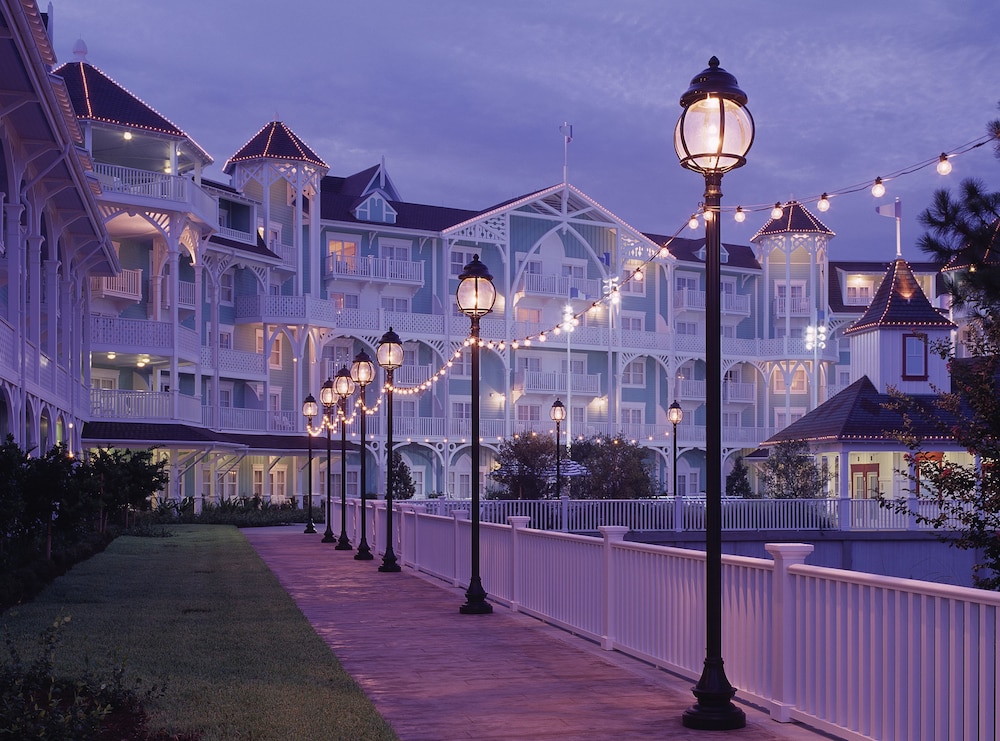 Disney's Beach Club Villas - Image 4