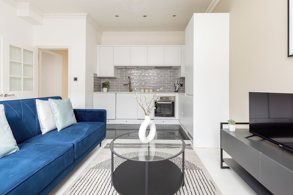 Beautiful 2 bed in Walthamstow