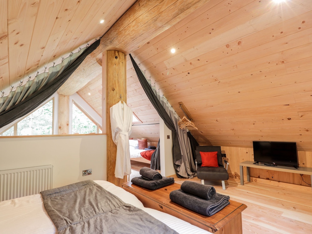 Pine Marten Lodge