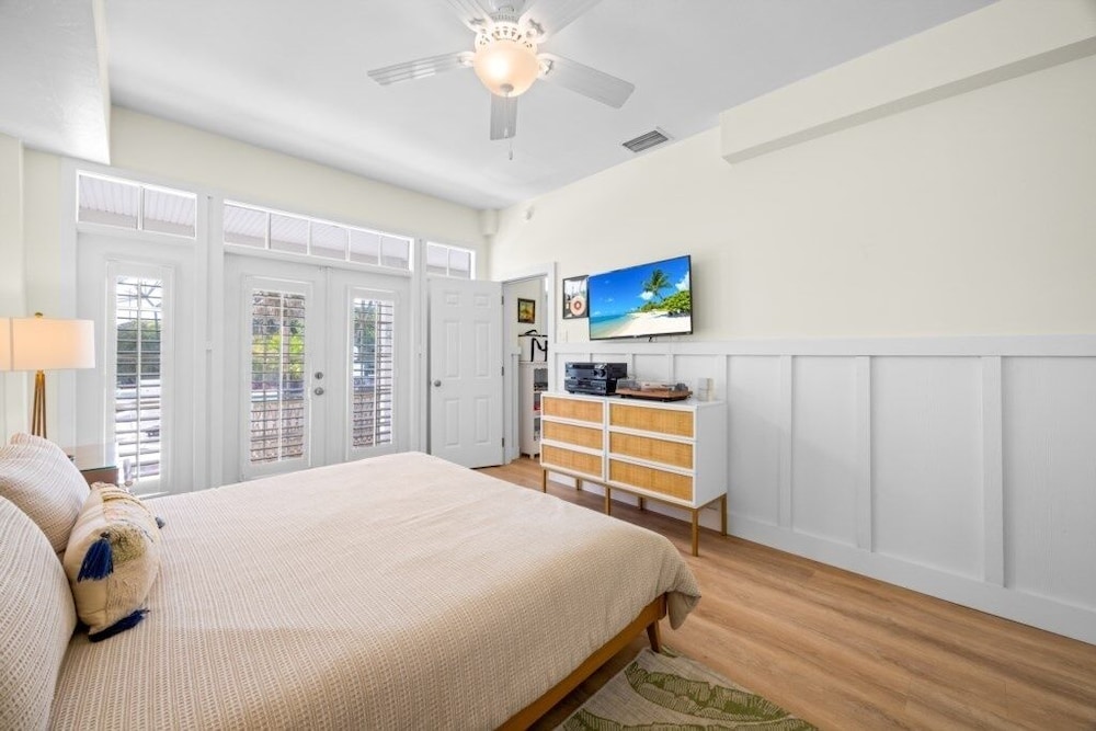 Summer Breeze 7 Bedroom Home