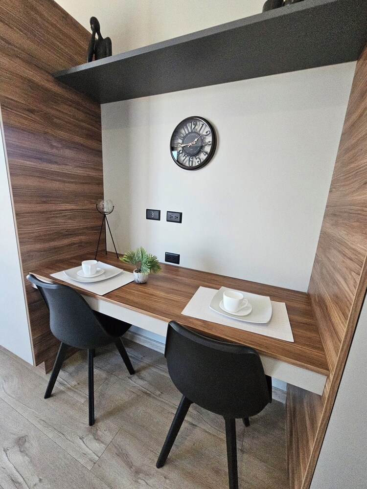 Xoe Mini-suites and Apartments