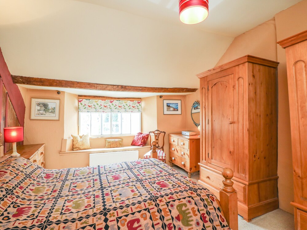 King Charles Cottage view 3