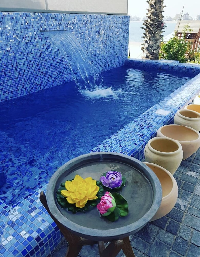 Baitalkhairan Beach House Chalet