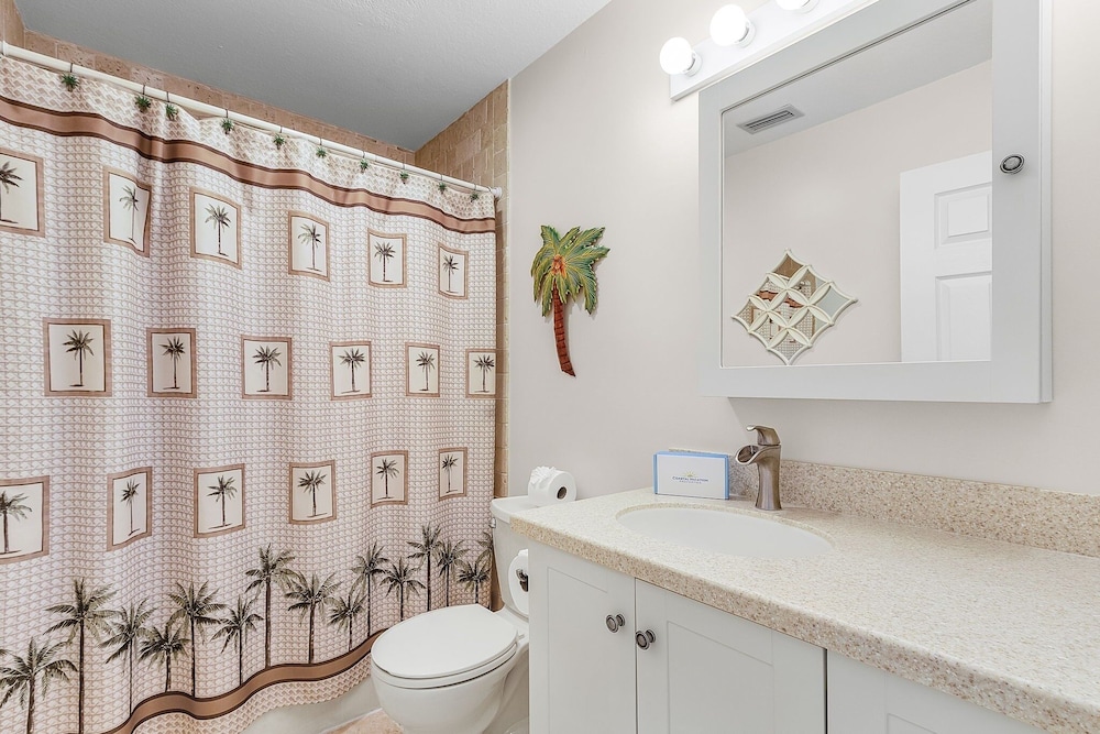 5550 Palmetto Paradise: 3br W/ Gulf Views, Heated Pool 3 Bedroom Home