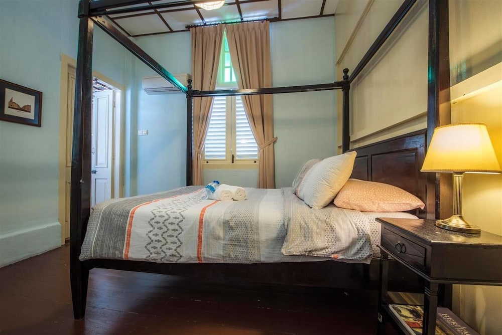 PalanquInn Heritage Suites