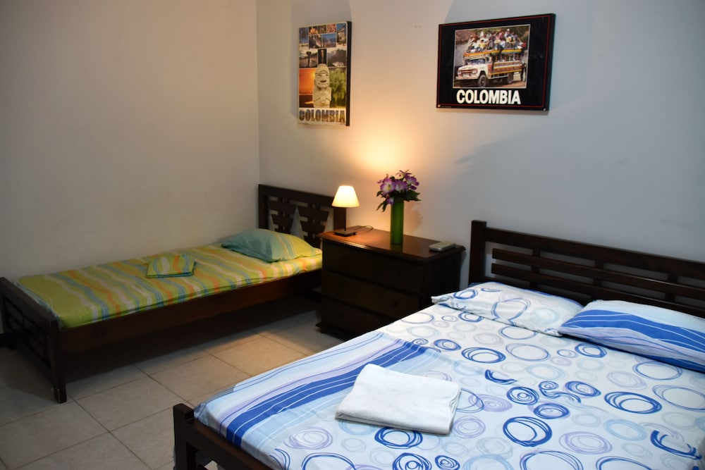 Casa Blanca Hostel