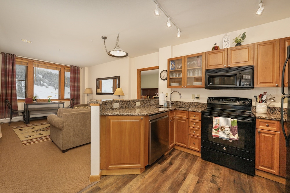 Select Unit 2509 - Zephyr Mountain Lodge 2 Bedroom Condo