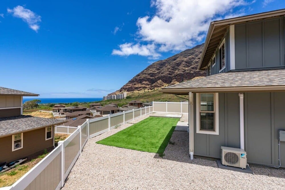 @ Marbella Lane - Paradise Point Close to Beaches
