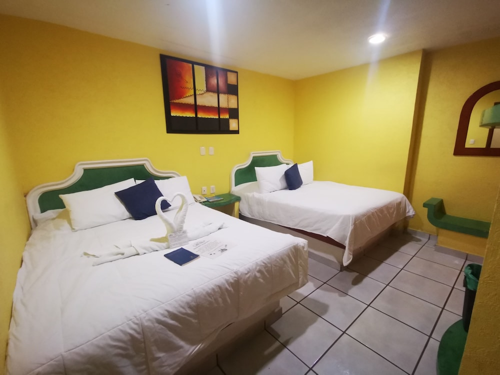 Poza Rica Vacations - Hotel Casa Real - Property Image 5