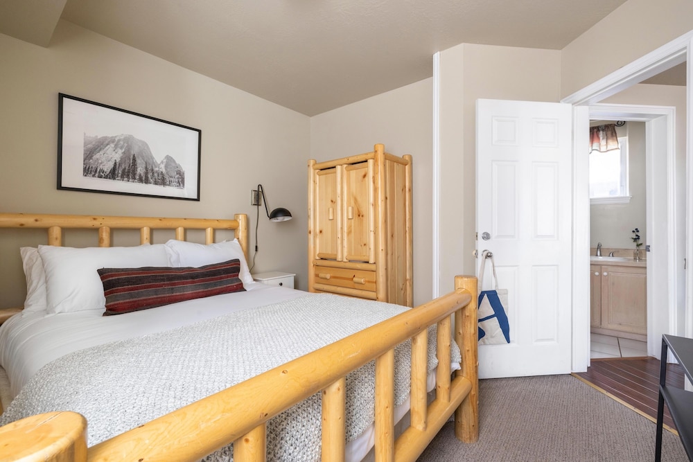 Silver Star by Avantstay Ideal Park City Location Close to Slopes Hot Tub