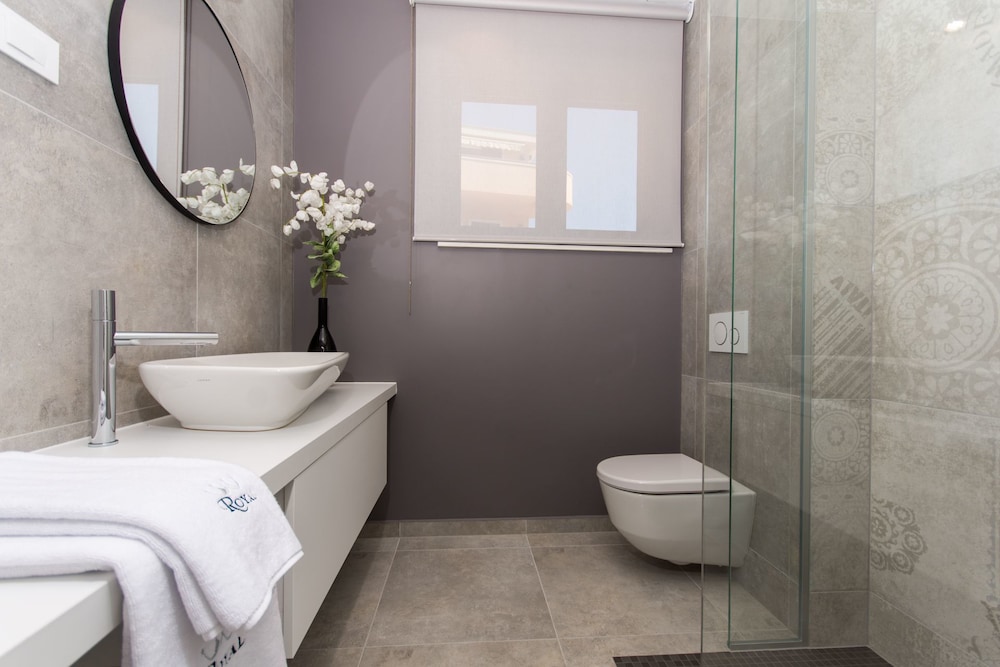 Luxury Apartments Royal M with Pool