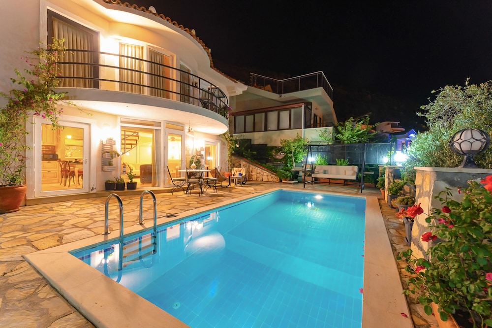 Stunning Sea View Villa With Private Pool view 4