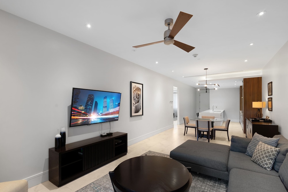 Two Bedroom Condo at One Cable Beach With Patio