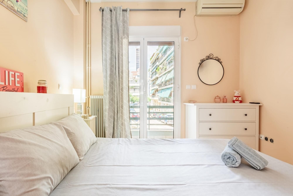 Athens Strawberry Studio - Cosy City Nest photo 4