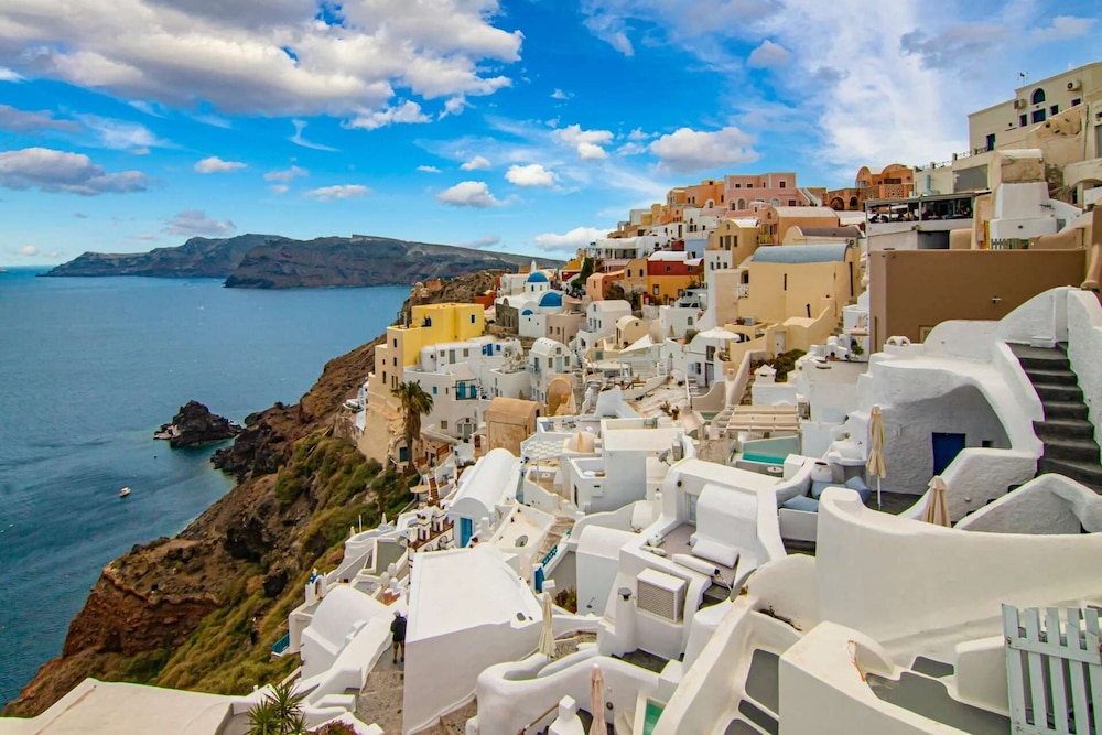 Assyr Getaway - Santorini Cozy Cycladic Retreat