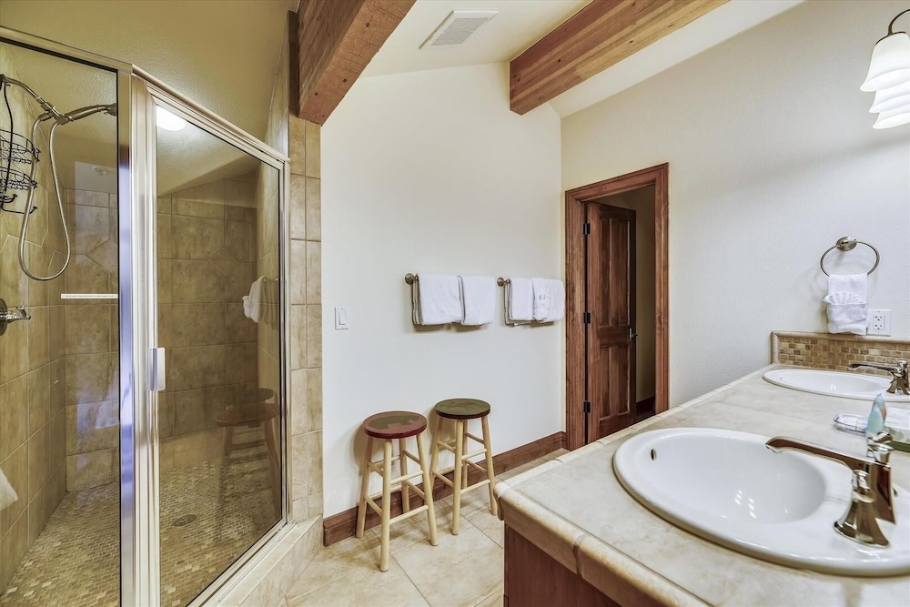Marina Park 14c 3 Bedroom Townhouse by RedAwning